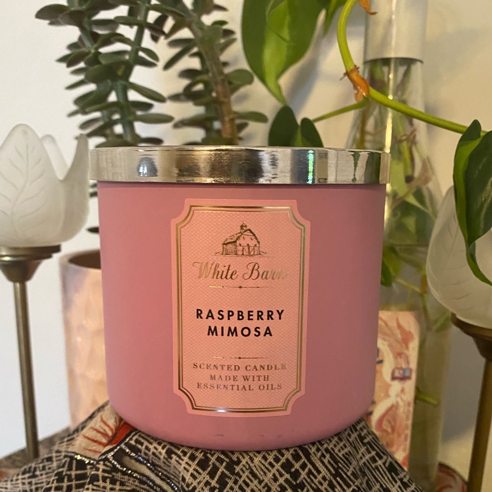 New Raspberry Mimosa B&BW 3 Wick Candle